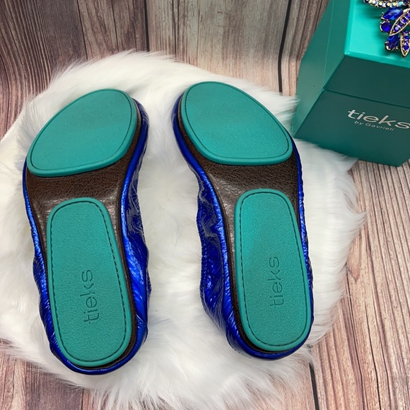 Tieks Size 8 with Box, Bag, & Topper. Like new!! - Picture 6 of 11